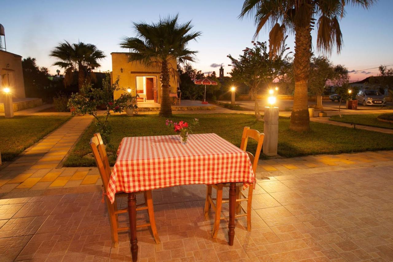 Glaro Garden Hotel Agia Trias Exteriér fotografie