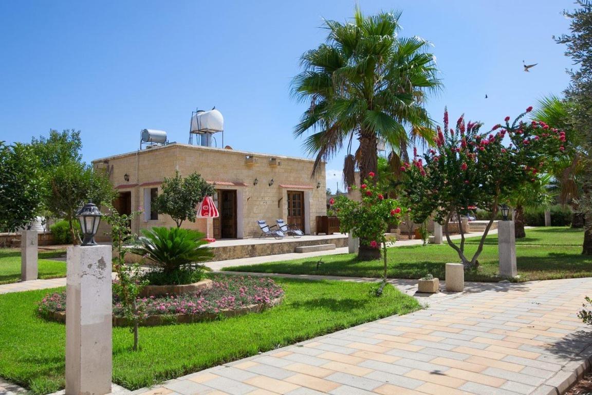 Glaro Garden Hotel Agia Trias Exteriér fotografie