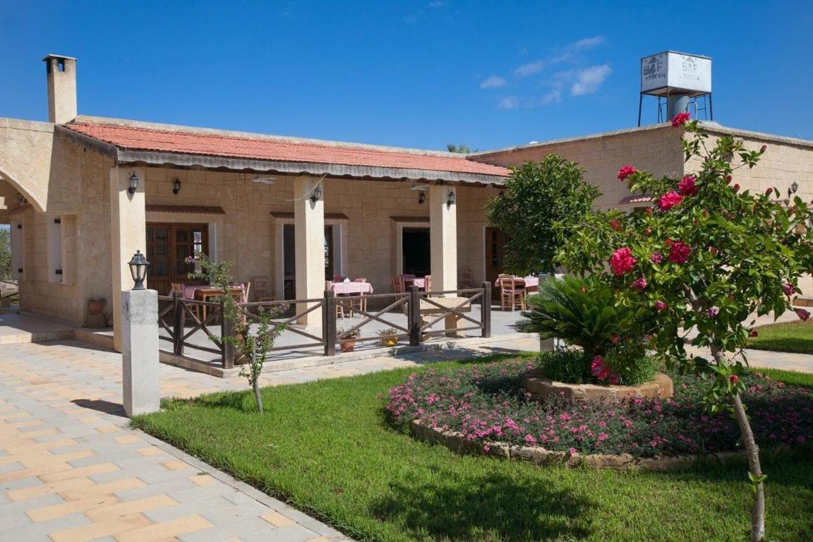 Glaro Garden Hotel Agia Trias Exteriér fotografie